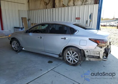 2015 Nissan Altima 2.5 from USA, damaged, VIN 1N4AL3AP2FC280526